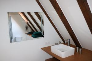 B&B / Chambres d'hotes Oltarcie - Maison d'hote avec piscine : photos des chambres