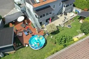 Kornhaus - schöne Ferienwohnung mit Pool, Kamin und Terrasse - 汉恩明登