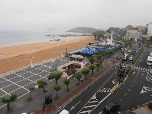 Plaza de Italia 1, 39005 Santander, Cantabria, Spain.