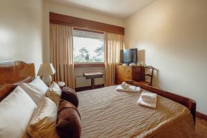 Grand Botanic Garden Apartment by Vacationy