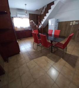 Casa Privada Monte Grande y cochera