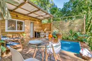 Monkey Tiny House - Private swimming pool