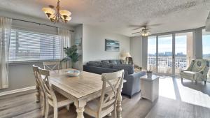 401 North Tower home