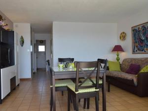 Appartement 4 pers avec terrasse et parking, plage à 150 m - Cap dAgde - FR-1-249-27