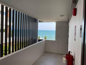Escape BestFamily Condo 1st Beach line