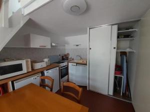 Appartements Studio Saint-Jean-de-Monts, 2 pieces, 4 personnes - FR-1-324A-34 : photos des chambres