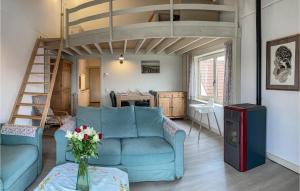 Gorgeous Apartment In Bredene