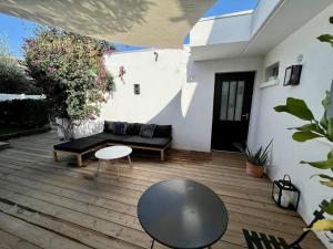 Maison dartiste Vue mer & Jacuzzi