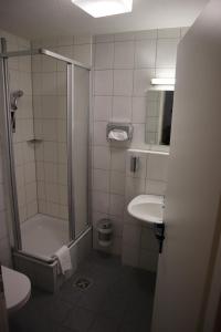 Economy Single Room room in Avenue Hotel