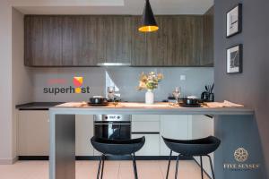 Datum Jelatek Sky Residence KLCC, Five Senses
