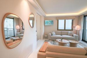 Bright Apartment in Heart of Cannes