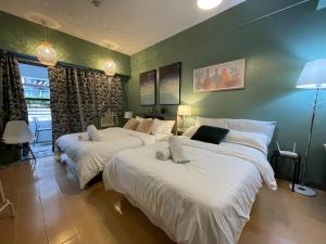 Poolview Family Room Greenbelt Makati - Aparthotels, Manila