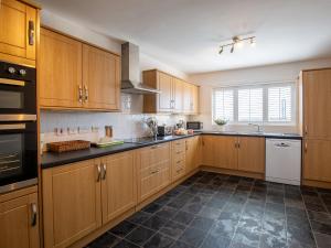 Ridgeway Farmhouse at Ragley Estate