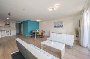 Meerzicht 70 - Vakantiehuis aan het water!