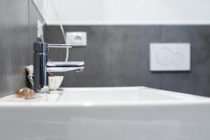 Camera Matrimoniale/Doppia con Letti Singoli con Letto Supplementare