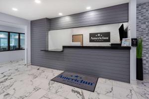 AmericInn by Wyndham Quincy