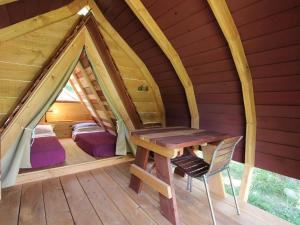 Campings Habitat Createur - Hebergements insolites au camping municipal 