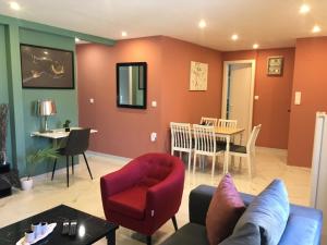 Πολυτελές οροφοδιαμέρισμα για ονειρικές διακοπές!