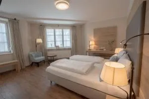 Hotel Maierbräu - 施罗本豪森