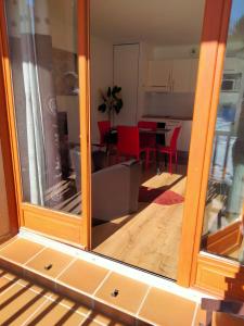 Appartements charmant T2 formigueres les esplaneilles : photos des chambres