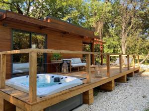 Lodges MAS DE REY Uzes : photos des chambres