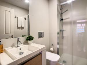 FX City Life by LovelyStay