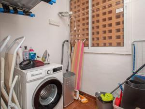 ROCK BAY apartment with wonderful sea view and 5 minutes from the beach