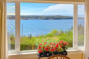 Pigeon Hill Retreat - South Addison