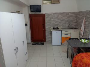 MINI HOUSE