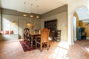 The Georgian Townhouse