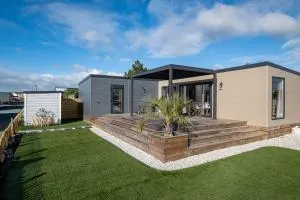 Vacances a 6 dans ce beau chalet avec piscine - 滨海布朗