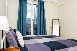 B&B / Chambres d'hotes Eiffel Tower view Residence : Appartement Standard