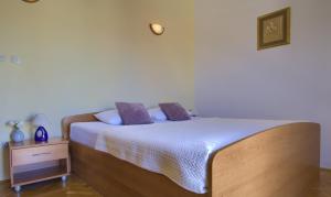 Beachfront Summer Oasis Preko