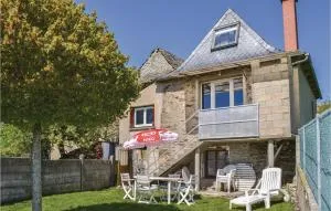 Two-Bedroom Holiday Home In Le Cayrol - اسباليون