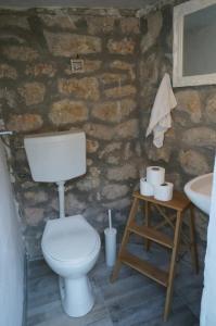 A Cozy Home In the Heart of Old Murter, Croatia