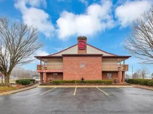 Red Roof Inn Uhrichsville - 柏林