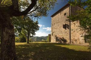 Casavecchia 12 by Salogi Villas