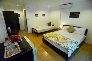 Thai House Beach Resort