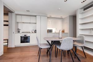 New Build-Air Con-2 Bedroom-Two Bathrooms Apt 2