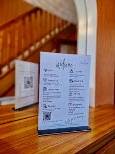 Large 4 BDR Home By Tranquil Ventures Short Lets & Serviced Accommodation Headington With Free Parking