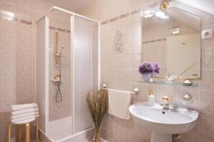 Apartments Ladka
