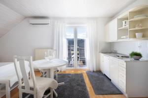 Apartments Ladka