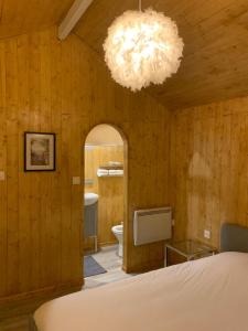 Chalets Escapade Romantique en Chalet Nature, Calme et Douceur au Bord de Marne : photos des chambres