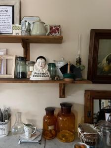 Les chambres de Pauline avec spa et climatisation parking moto garage vélo