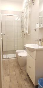 Deluxe Double Room with Shower