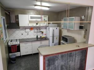 Amplio depto en Martinez