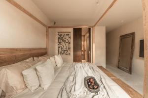 Exclusive Penthouse by Famous Interior Designer By Yeah