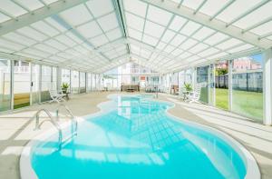 Glad Tidings - KDH MP 7.5, 320 Yds to Beach, Elevator, Indoor Pool, Hot Tub, Pets OK, Flex Stays