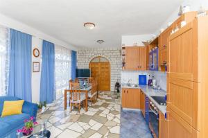 House Mladen 