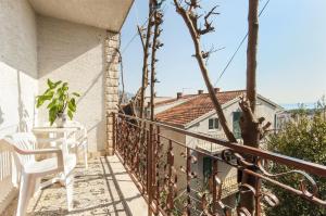 Apartment and Rooms Ivan